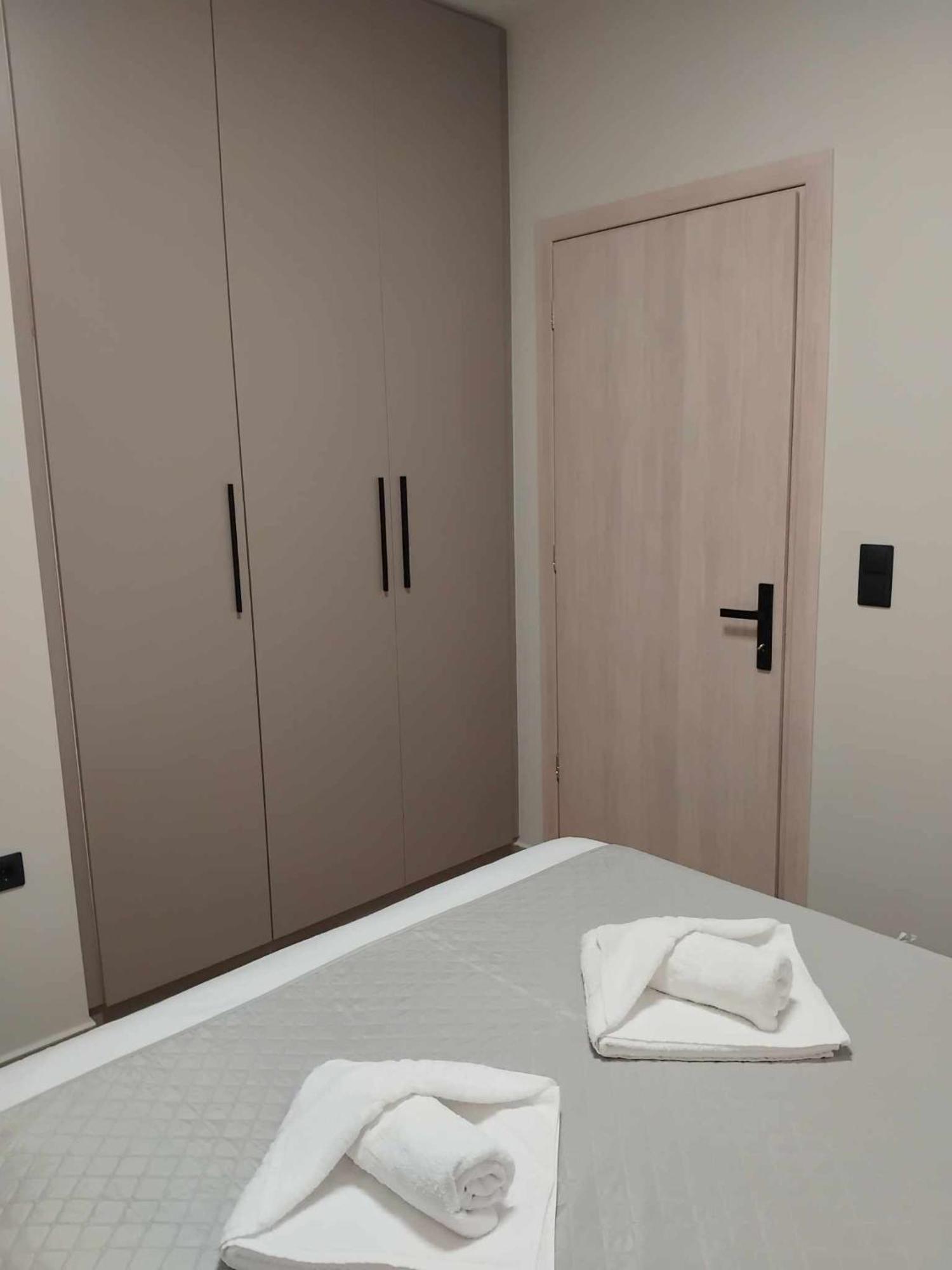 Simple, Calm And Luxurious Kalamata Exterior foto